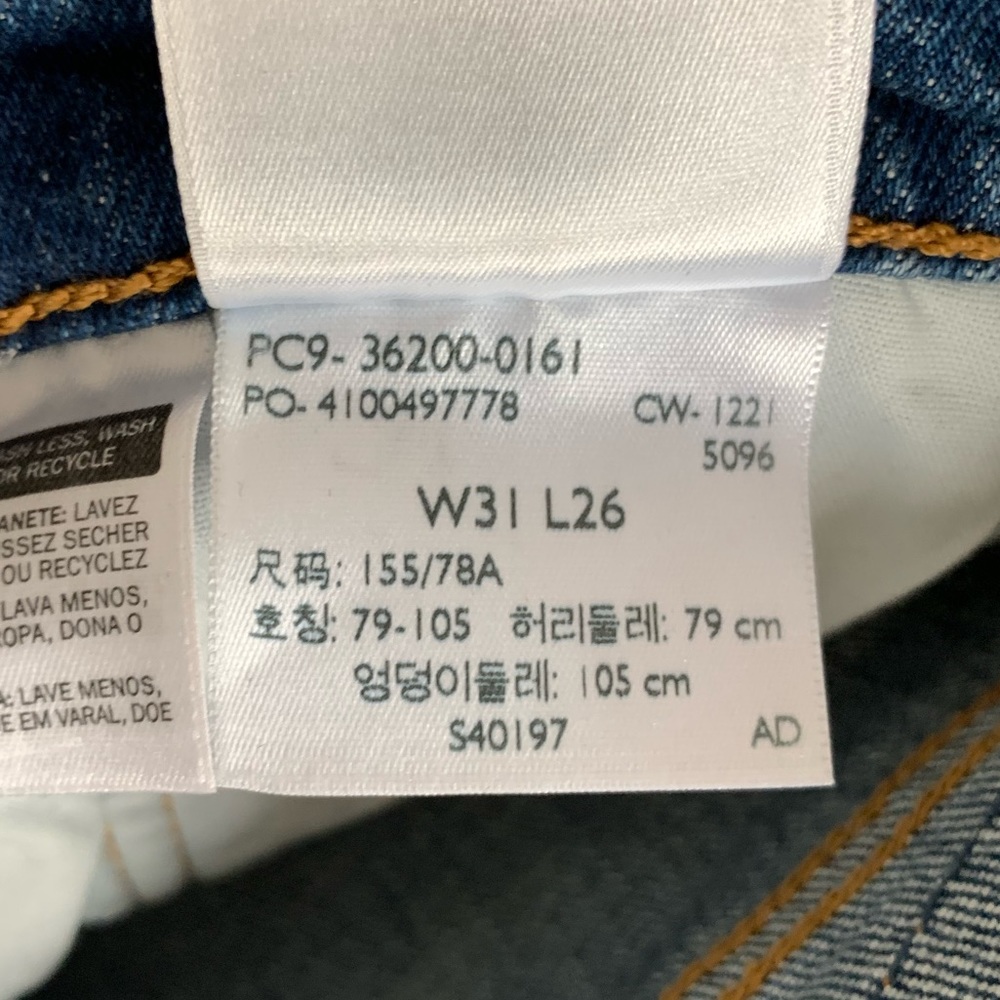 LEVI’S jeans - Picture 3 of 3